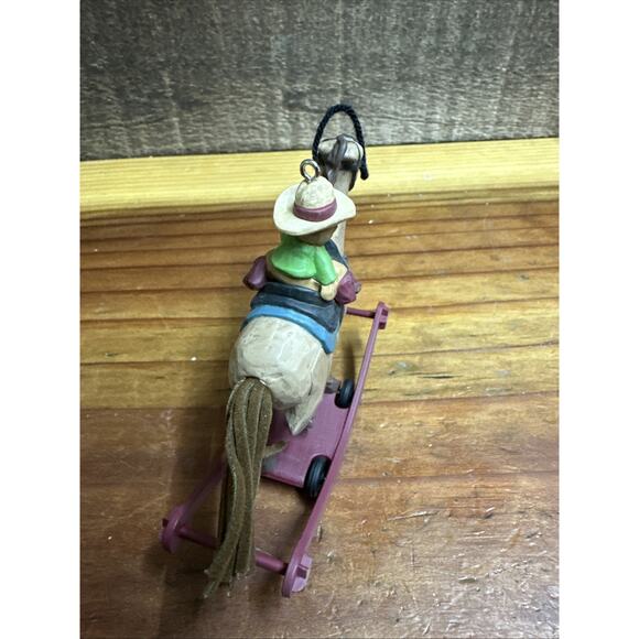 Hallmark Keepsake Ornament A Pony for Christmas 2014 17th in Series Bear In Box - Picture 4 of 5